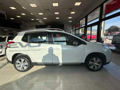 Peugeot 2008 1° serie 1.6 e-HDi 92 CV Stop&Start ETG6 Allure Bianco usata Perugia