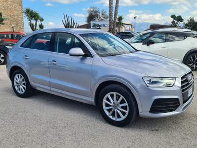 Audi Q3 2.0 TDI 120 CV Business Argento usata Alcamo