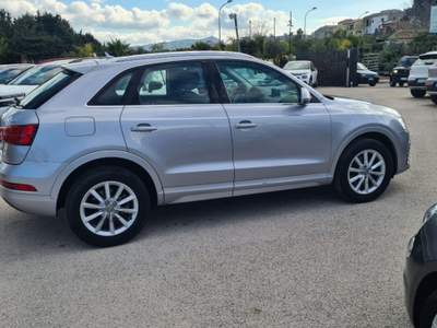Audi Q3 2.0 TDI 120 CV Business Argento usata Alcamo