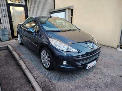 Peugeot 207 1.6 8V HDi 112CV CC Allure-SPLENDIDA Blu/Azzurro usata Bareggio