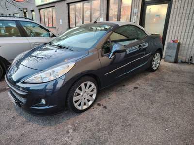 Peugeot 207 1.6 8V HDi 112CV CC Allure-SPLENDIDA Blu/Azzurro usata Bareggio