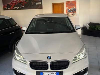 BMW Serie 2 Active Tourer 216d d Active Tourer LUXURY Bianco usata San Giorgio Jonico