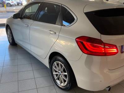 BMW Serie 2 Active Tourer 216d d Active Tourer LUXURY Bianco usata San Giorgio Jonico