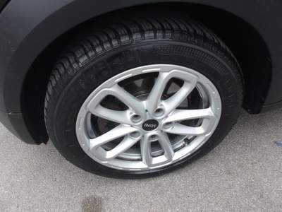 MINI Countryman Mini Cooper D Business Countryman Automatica Nero usata San Giorgio Jonico