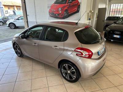 Peugeot 208 PureTech 82 5 porte Allure Grigio usata Rodengo Saiano
