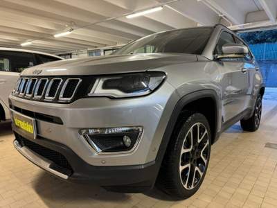 Jeep Compass 2.0 Multijet II 4WD Limited Tetto/Full Opt. Argento usata Bassano del Grappa