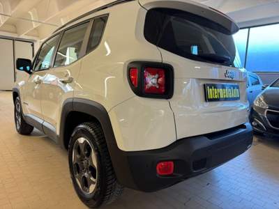 Jeep Renegade 1.6 Mjt 120 CV Longitude NEOPATENTATI Bianco usata Bassano del Grappa