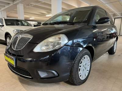 Lancia Ypsilon 1.2 16V Argento Nero usata Bassano del Grappa
