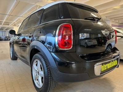 MINI Cooper Mini Cooper D Countryman NEPATENTATI Nero usata Bassano del Grappa
