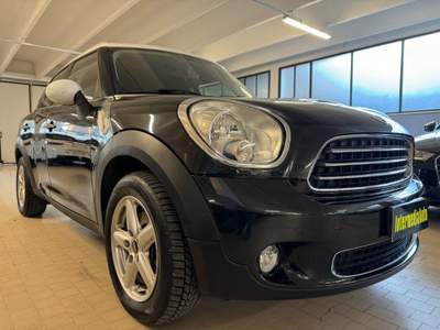 MINI Cooper Mini Cooper D Countryman NEPATENTATI Nero usata Bassano del Grappa