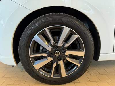 Nissan Micra 1.5 dCi 8V 5 porte Tekna neopatentati Bianco usata Bassano del Grappa