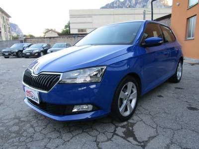 Skoda Fabia 1.0 MPI Design Edition NEOPATENTATI * 37.000 KM * Blu/Azzurro usata Lecco