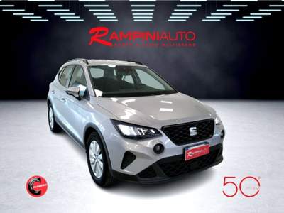 Seat Arona 1.0 EcoTSI Style 95 Cv km 16.000 Iva Esposta Garan Argento usata Gubbio