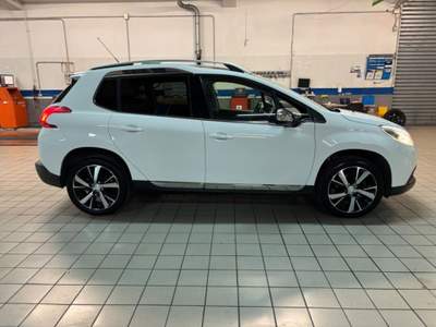 Peugeot 2008 1° serie 1.6 e-HDi 115 CV Stop&Start Allure Bianco usata Cassino