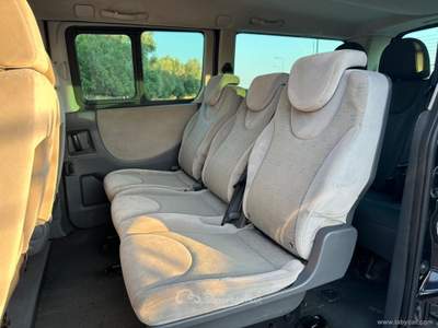 Peugeot Expert Expert Tepee 2.0 HDi 163CV PL Allure 9P 8 POSTI Nero usata San Michele salentino