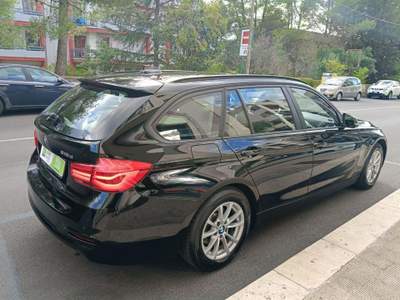BMW Serie 3 318d d Touring Business Advantage Nero usata Putignano