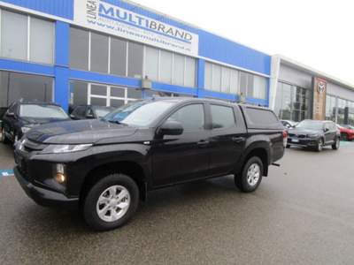 Mitsubishi L200 2.3D Double Cab 4x4 Easy Select Garanzia 24 Mesi Nero usata Piacenza