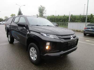 Mitsubishi L200 2.3D Double Cab 4x4 Easy Select Garanzia 24 Mesi Nero usata Piacenza