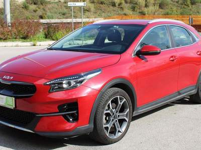 Kia XCeed 1.6 CRDi 136 CV MHEV iMT Evolution Rosso usata Potenza