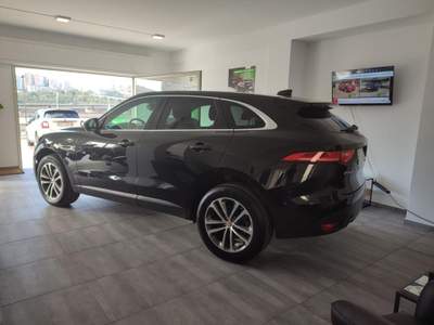 Jaguar F-Pace 2.0 D 240 CV AWD aut. Portfolio Nero usata Agrigento