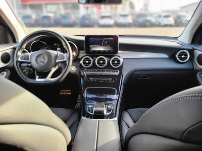 Mercedes-Benz GLC 4Matic Premium Nero usata Magenta
