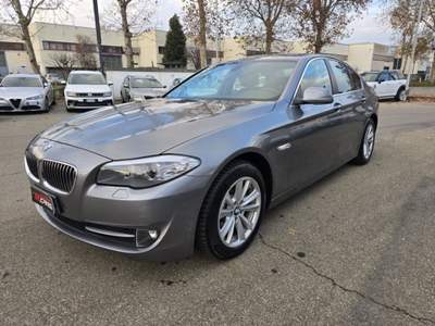 BMW Serie 5 520d d Business AUTOMATICA PERMUTE Grigio usata Parma