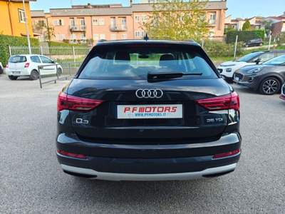 Audi Q3 2.0 TDI 150 CV S tronic Business advanced Nero usata San Nicola Manfredi
