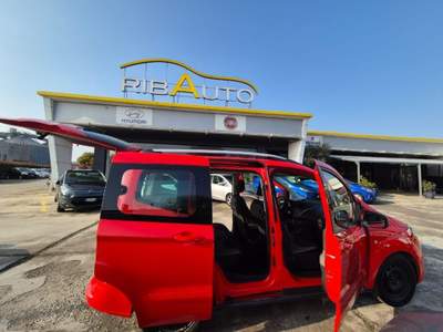 Ford Tourneo Courier 1.0 EcoBoost 100 CV S&S Sport Rosso usata Savigliano