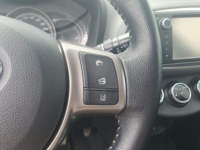 Toyota Yaris 1.0 5 porte Lounge OK NEOPATENTATO Bianco usata Savigliano