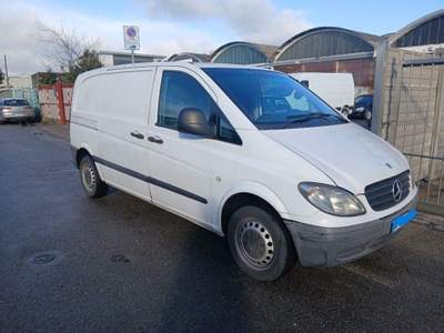 Mercedes-Benz Vito 2.2 109 CDI PC-SL-TN Furgone Long Bianco usata Pieve Emanuele