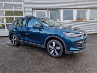 Volkswagen Tiguan 1.5 eTSI 150 CV ACT DSG Elegance Blu/Azzurro usata Bovisio Masciago
