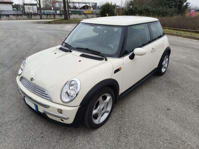 MINI One Mini 1.4 One D De Luxe 88cv WRC AUTO SRL Beige usata Bulgarograsso