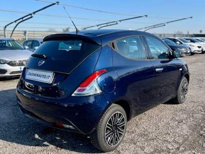 Lancia Ypsilon 1.2 69 CV 5p+NEOPATENTATI+SOLO 64000 KM Blu/Azzurro usata Roburent