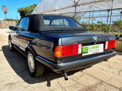 BMW Serie 3 320i i Cabriolet Nero usata Siracusa