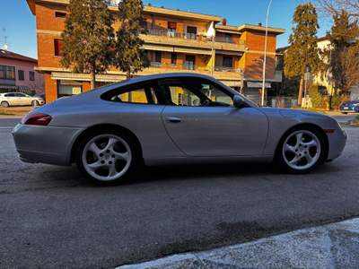 Porsche 911 996 Carrera cat Coupé Argento usata Nonantola
