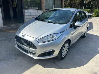 Ford Fiesta 1.5 TDCi 95CV 5 porte Argento usata Caltagirone