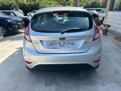 Ford Fiesta 1.5 TDCi 95CV 5 porte Argento usata Caltagirone