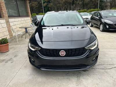 Fiat Tipo 1.6 Mjt S&S Black Edition Nero usata Caltagirone