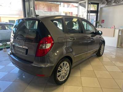 Mercedes-Benz Classe A BlueEFF. Elegance *Km. 120.000 Grigio usata Mesagne