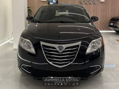 Lancia Ypsilon 1.3 MJT 16V 95 CV 5 porte S&S Gold Nero usata San Sebastiano al Vesuvio