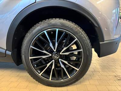 Toyota C-HR 1.8 Hybrid E-CVT Lounge Grigio usata Bassano del Grappa