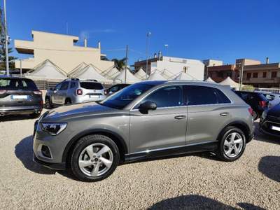 Audi Q3 35 TDI quattro S tronic Business Advanced Grigio usata Scorrano