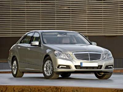 Mercedes-Benz Classe E CDI BlueEFFICIENCY Avantgarde Grigio usata Giarre
