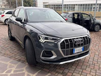 Audi Q3 40 TDI quattro S tronic Business Advanced Grigio usata Guarene