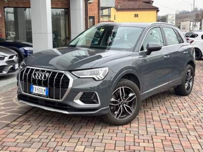 Audi Q3 40 TDI quattro S tronic Business Advanced Grigio usata Guarene