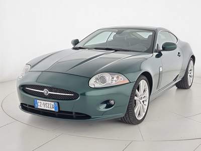 Jaguar XK XK8 4.2 V8 Coupé iscritta ASI Verde usata Reggio nell'Emilia