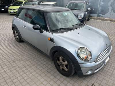MINI Cooper 1.6 16V Cooper D Grigio usata ALTAVILLA MILICIA