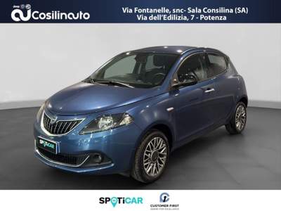 Lancia Ypsilon 1.0 FireFly 5 porte S&S Hybrid Gold Plus 2023 Blu/Azzurro usata Sala Consilina
