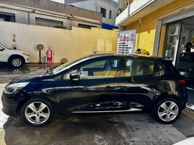 Renault Clio 1.2 75CV 5 porte Live Nero usata OLBIA