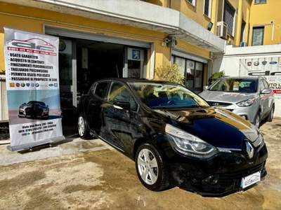 Renault Clio 1.2 75CV 5 porte Live Nero usata OLBIA